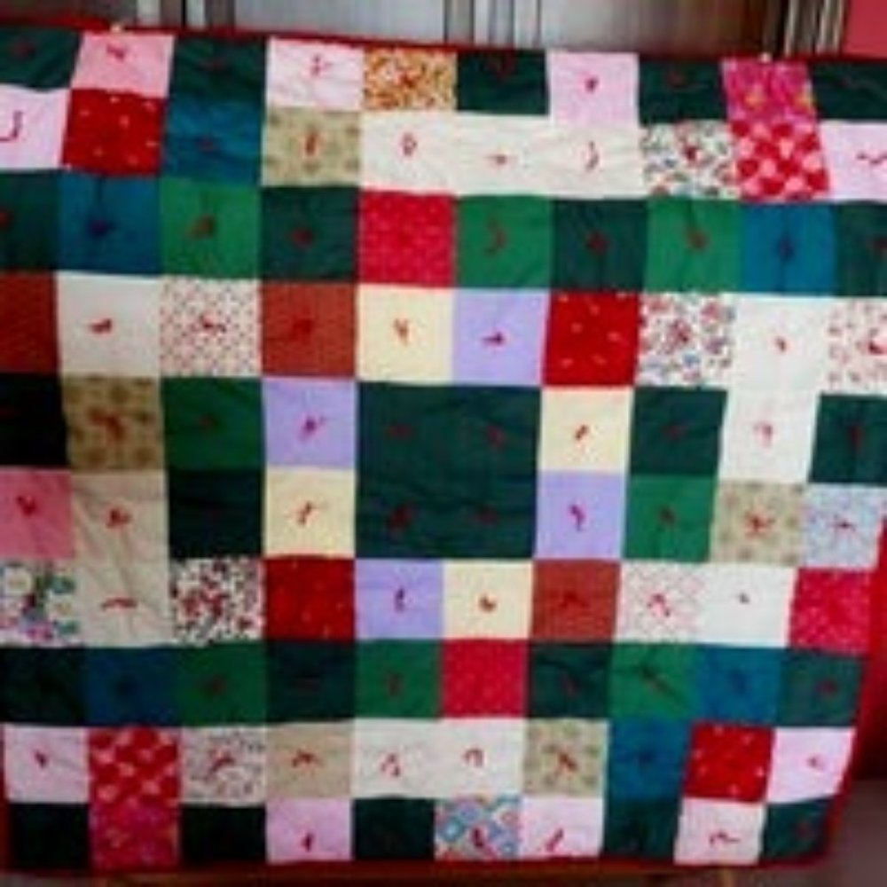 Multicolor patchwork quilt 39 inches square
